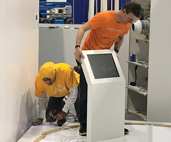 repairs for damaged displays and trade show booths